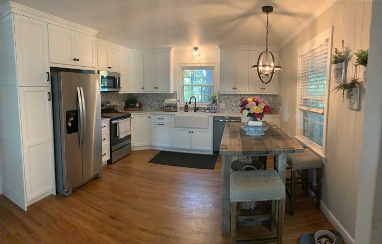 Custom Kitchen Cabinets