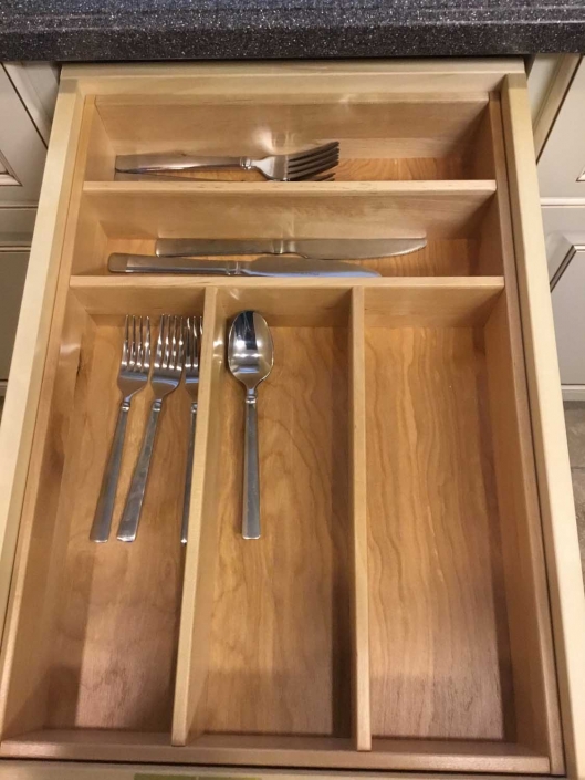 Custom kitchen cabinet cutlery drawer dividers